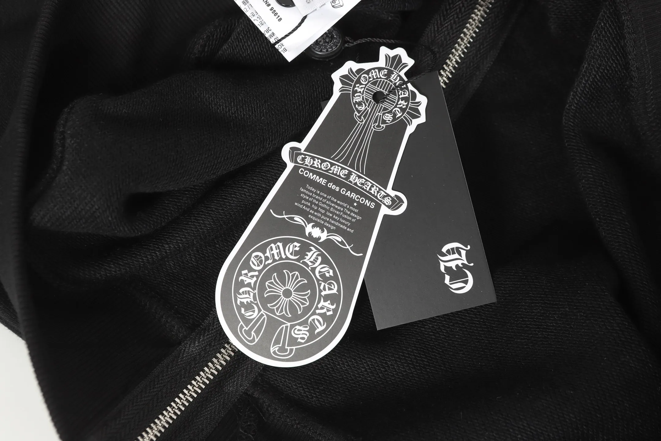P250 cross-border model, please do not place an order if you are pursuing quality -Chrome Hearts/Chrome Hearts Sanskrit ghost print zipper sweatshirt cardigan jacket -High weight, high density and high quality. The wool is soft, delicate and skin-friendly. Soft and silky to the touch. Excellent warmth and skin-friendly properties. LXL